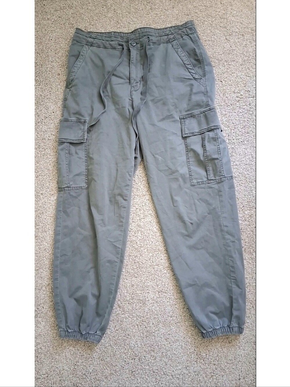 NWT American Eagle AE Cargo Baggy Mom Jogger Pants 12R